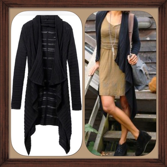 Athleta Sweaters - Athleta Black Wilton Wrap Over Sized Open Sweater